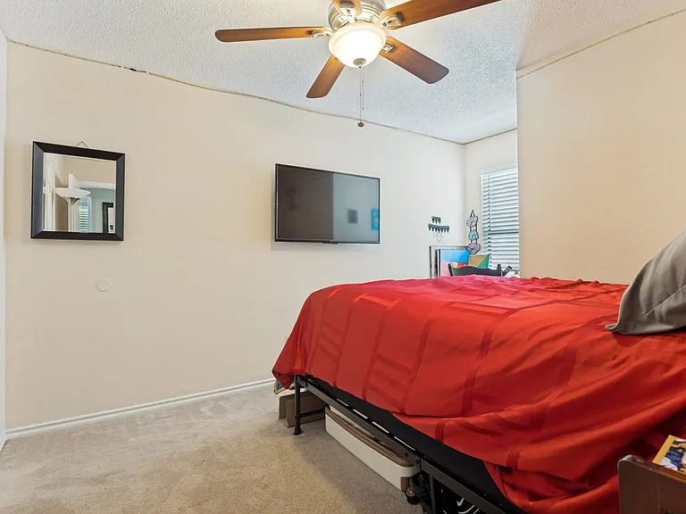 106 E Apollo Rd — Photo 17