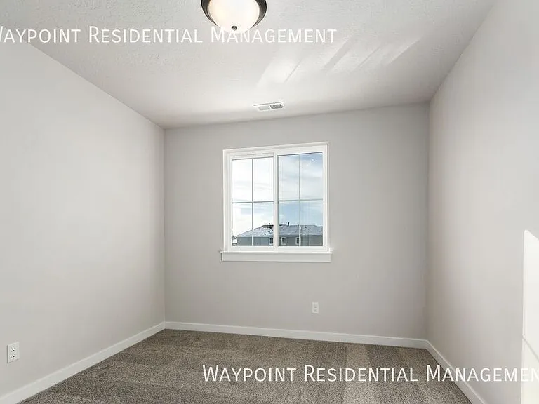 2094 S Defio Pl — Photo 34