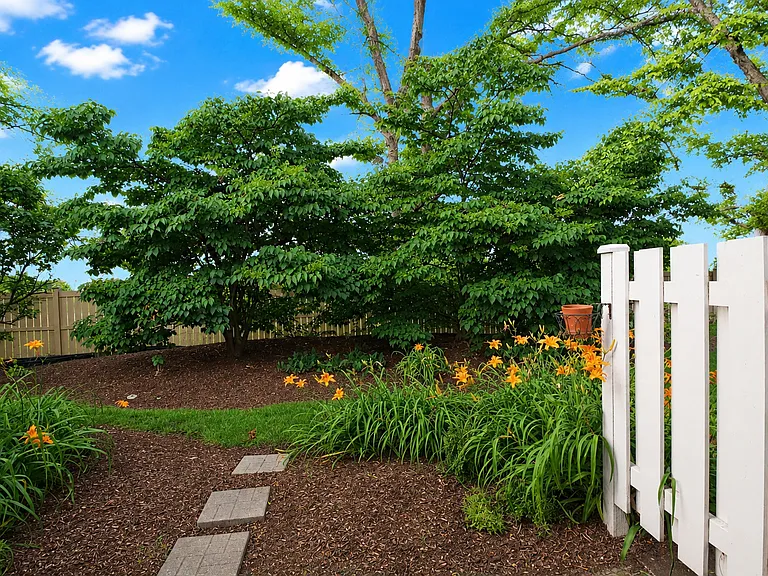 1011 Rockport Dr #0 — Photo 28