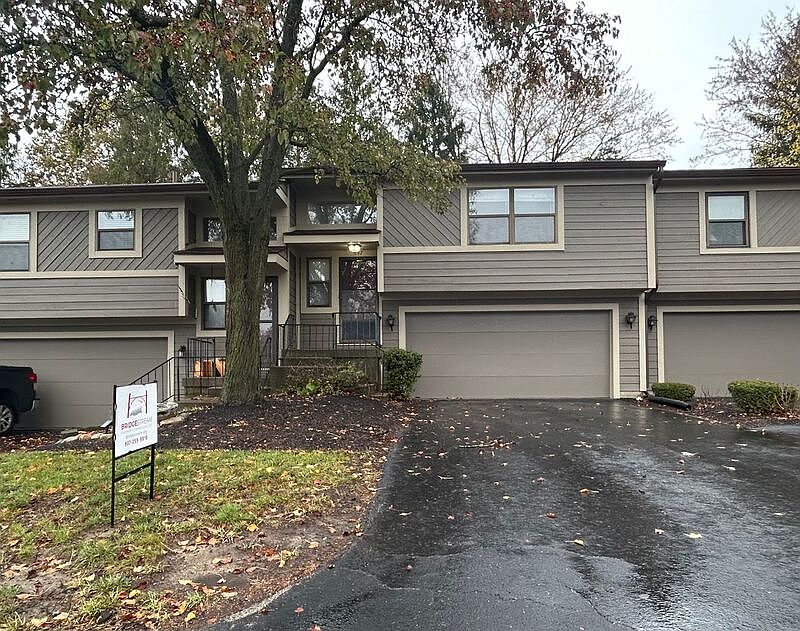 1st image of 647 Hidden Valley Ct