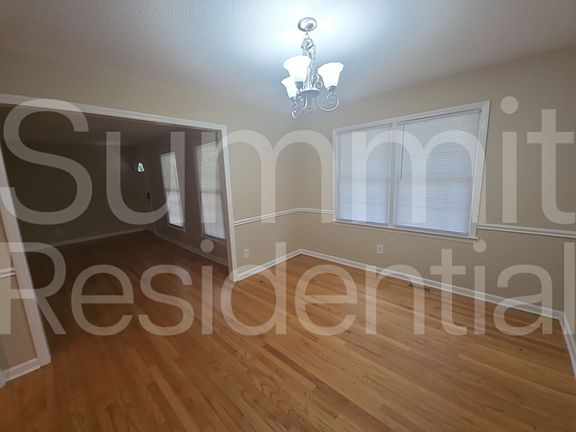 4th image of 1908 Medfield Rd