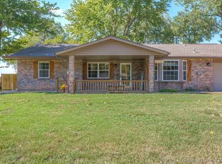 13876 S 302nd East Ave, Coweta, OK 74429
