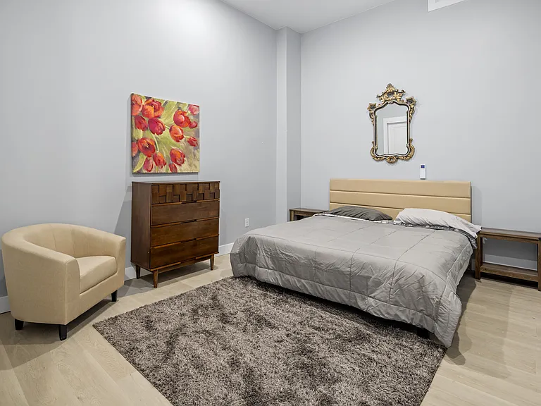 KOP Apartments — Photo 9