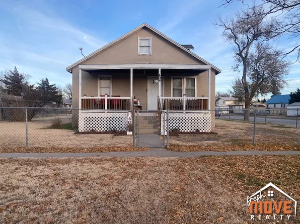 404 Martin St, Tribune, KS 67879