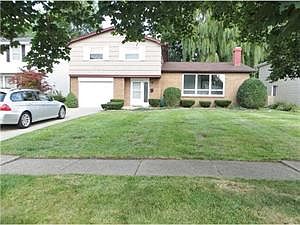 1st image of 31 Cottonwood Dr