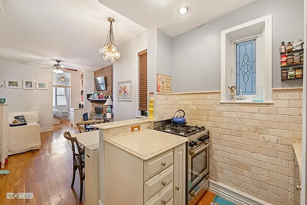 Sold by Citi Habitats | media 2