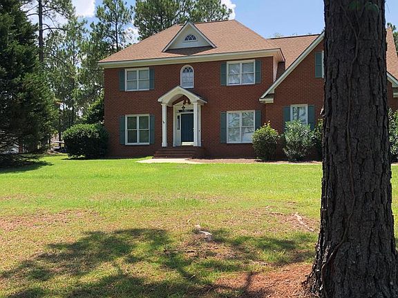 2nd image of 1520 Lakewood Dr