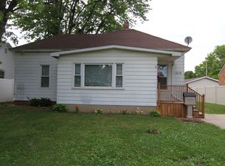 1210 W Bridge St, Streator, IL 61364