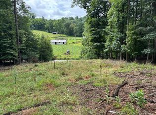 Victory Ln, Hillsville, VA 24343