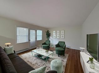 251 N Middletown Rd #4B, Nanuet, NY 10954