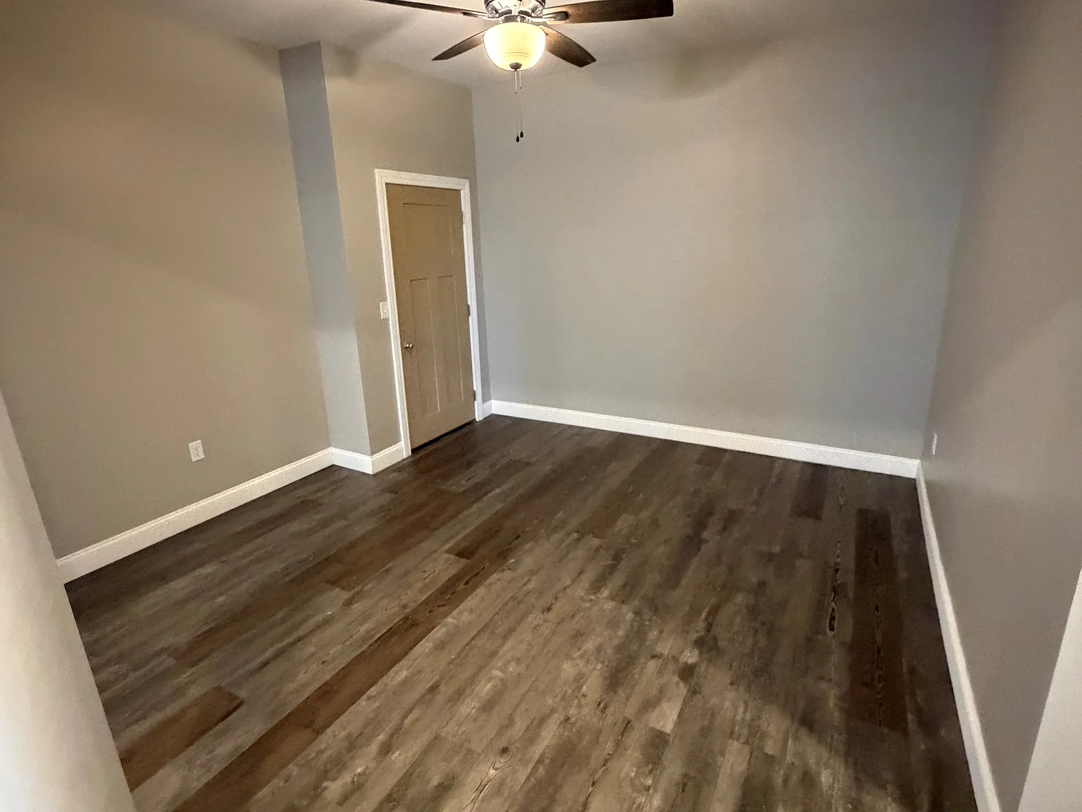 2 bed, 850 sqft, $895 — Photo 4