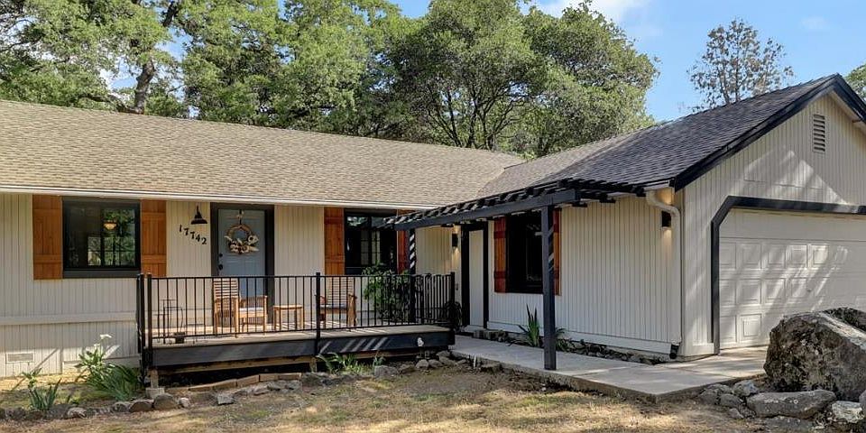 1st image of 17742 Silver Pine Dr