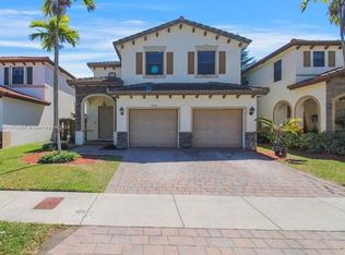 9244 SW 227th Ln, Cutler Bay, FL 33190