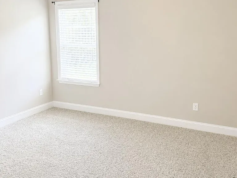 842 Herrington Dr — Photo 15