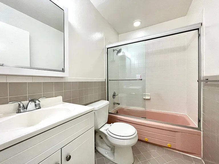 1226 19th Ave #406R — Photo 11