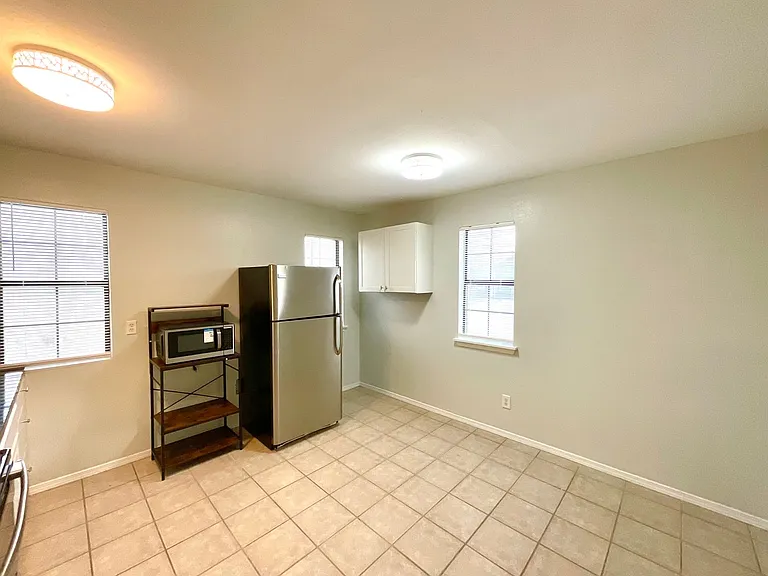 509 Meadow Frg — Photo 8