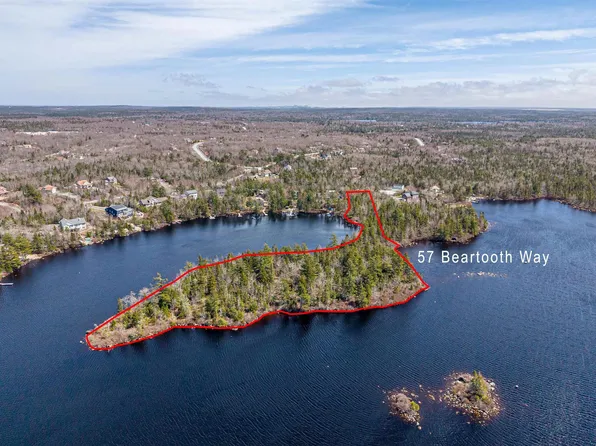 57 Bear Tooth Way, Lewis Lake, NS B3R 4B4
