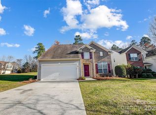 201 Chestnut Ave, Tega Cay, SC 29708