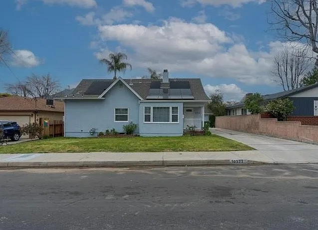 10332 Floralita Ave