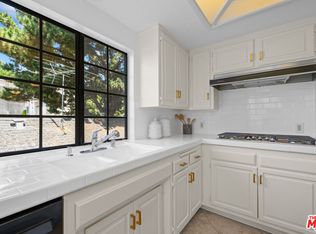 10794 Wilkins Ave APT 304, Los Angeles, CA 90024