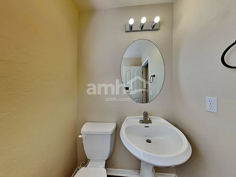 4817 W Pedro Ln — Photo 11