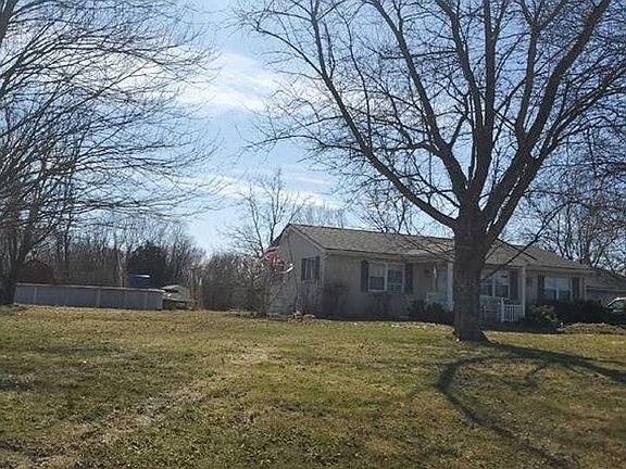 2nd image of 2985 Rich Rd