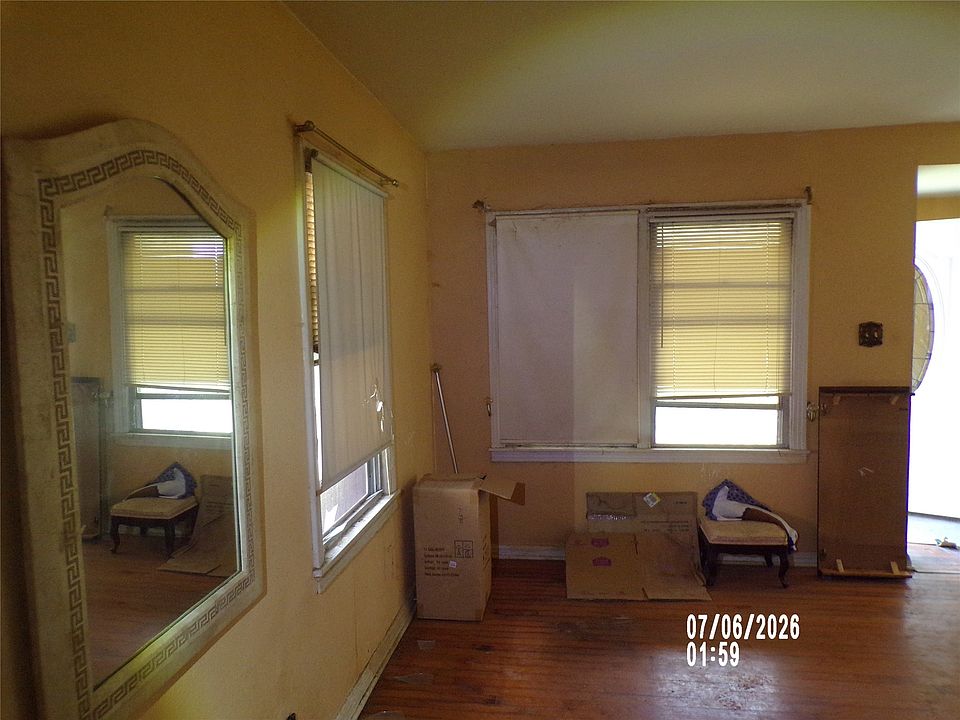 2nd image of 8316 County Road 913