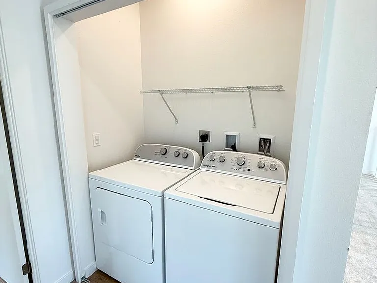 2201-2217 Bonita St — Photo 10