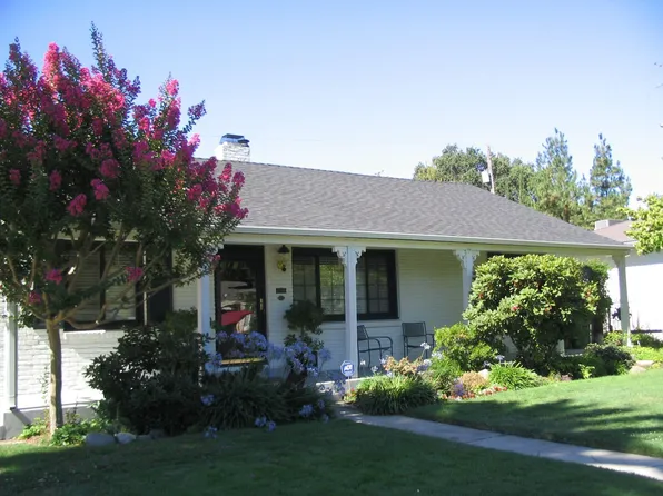 972 Swanston Dr, Sacramento, CA 95818