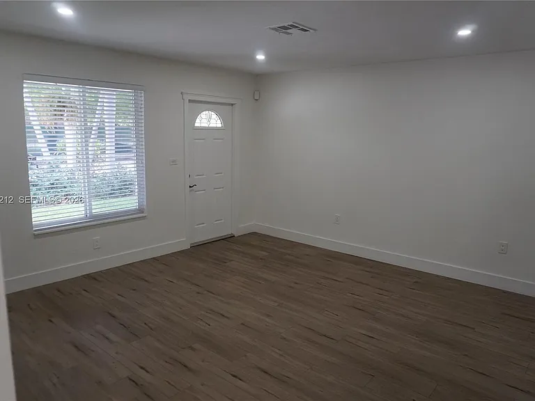 11043 SW 79th Ave #0 — Photo 16