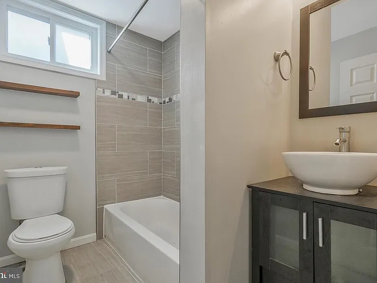 1116 Ute Way — Photo 5