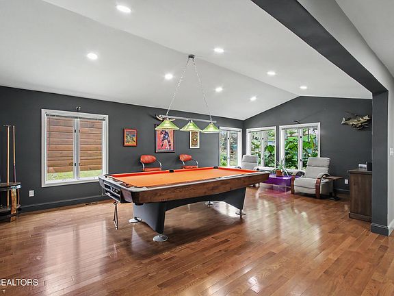 3rd image of 131 Inata Cir