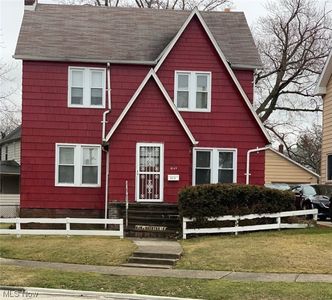 1045 Greyton Rd, Cleveland Heights, OH, 44112