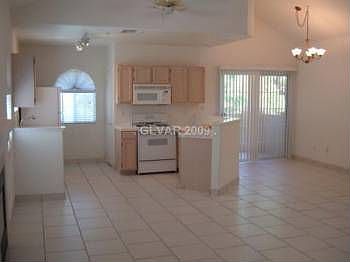 2nd image of 2925 Wigwam Pw Unit 1821