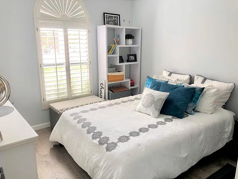 9226 E Altadena Ave — Photo 15