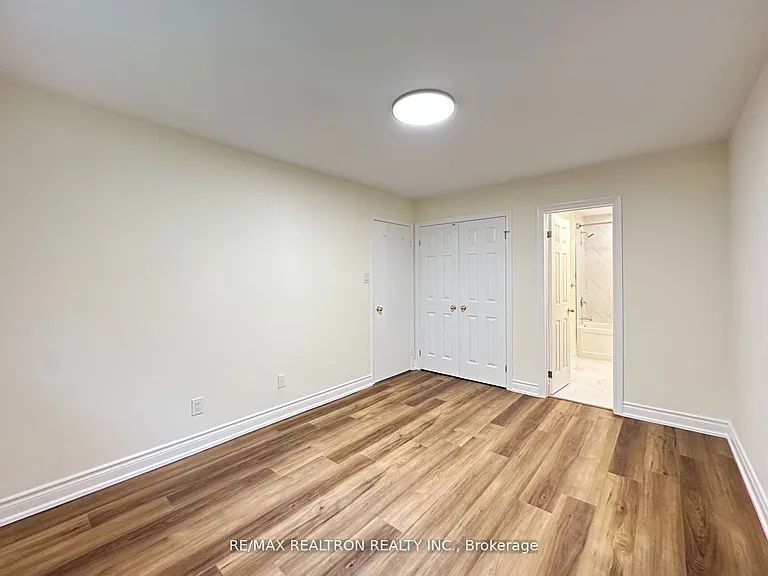 129 Sexton Cres #MAIN — Photo 23