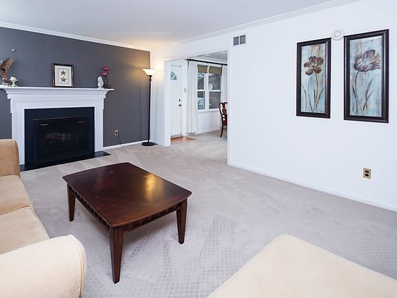 4th image of 4801 Plum Run Ct