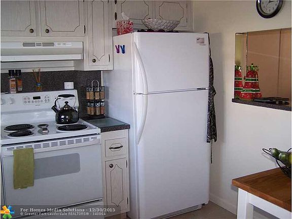 3rd image of 9350 Sunrise Lakes Blvd APT 206