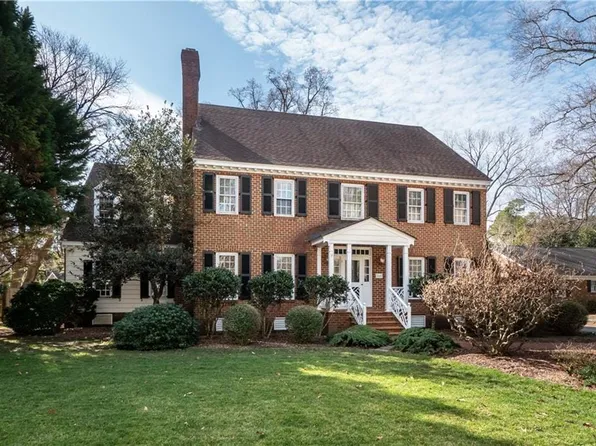 1109 Lee Rd, Virginia Beach, VA 23451
