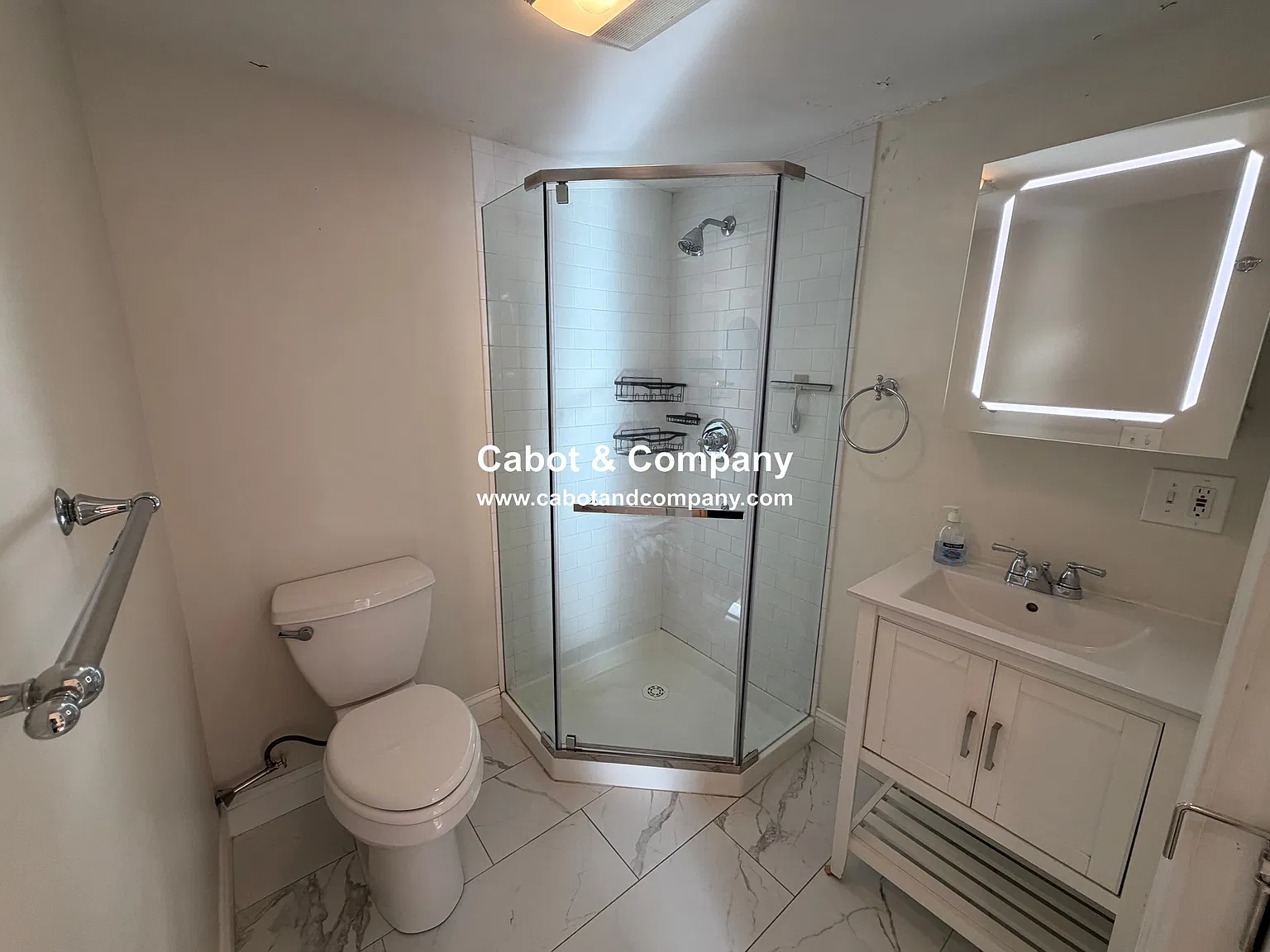 1 bed, 1.0 bath, $2,850 — Photo 4