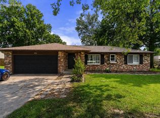 6946 W Lone Oak Street, Springfield, MO 65803