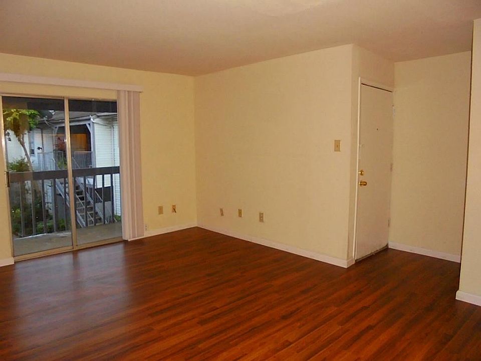 1st image of 7200 Clarewood Dr Unit 10-1004