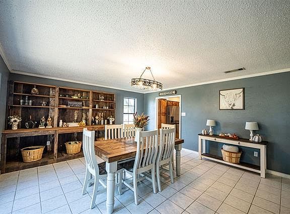 2nd image of 208 County Road 1080
