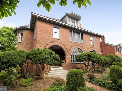 202 S Washington St, Winchester, VA, 22601