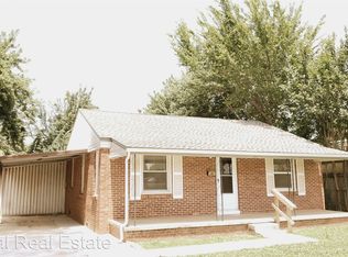 213 E Kittyhawk Dr, Midwest City, OK 73110