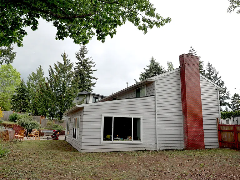15828 SE 5th Pl — Photo 33