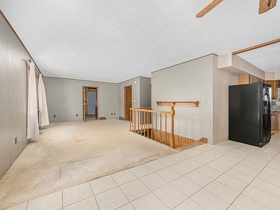 4th image of 5515 80th Ave