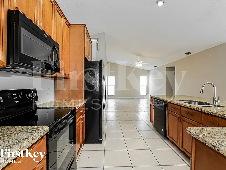 12351 Gingerwood Ln — Photo 8