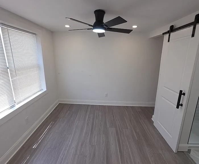 4042 Harrison St #302 — Photo 7