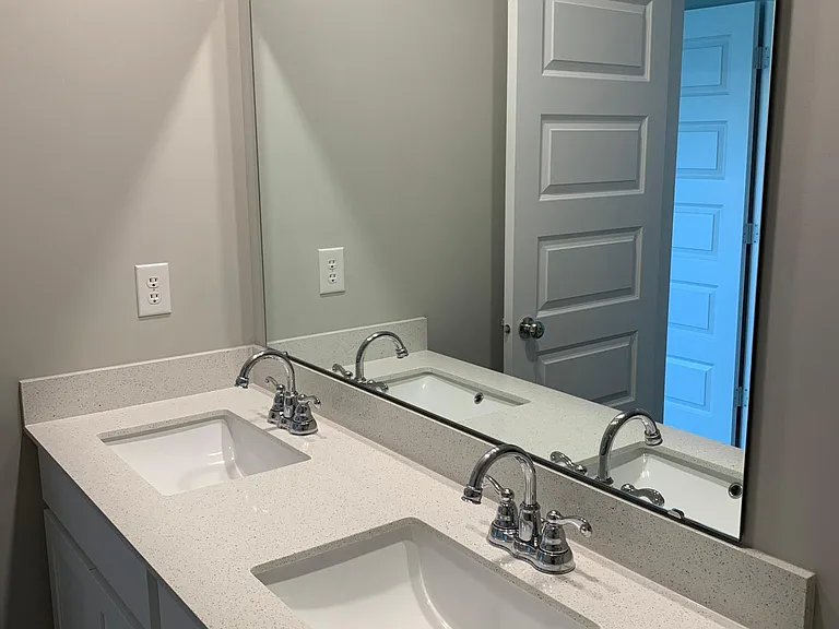 2502 Mounts Run Ln — Photo 9